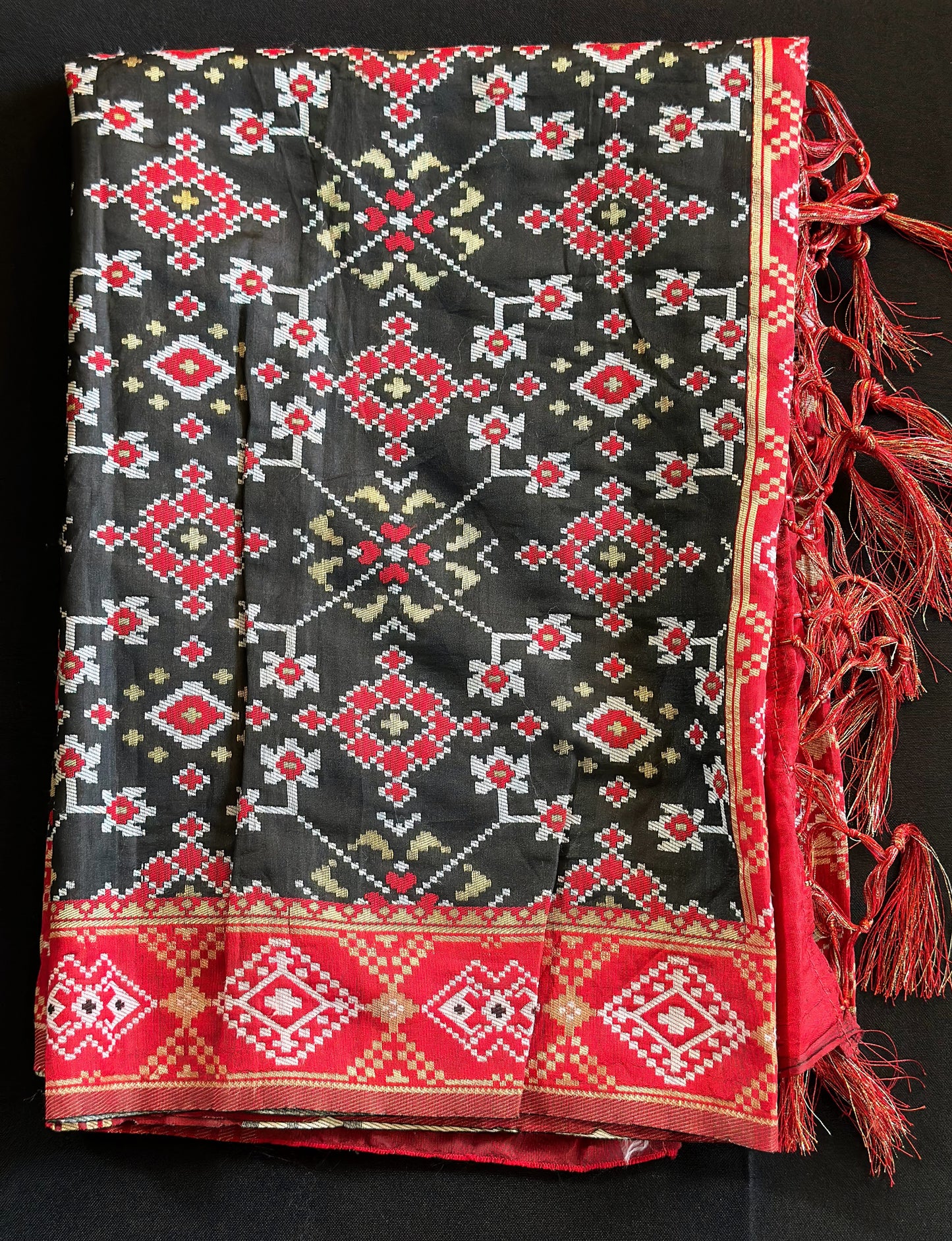 Women Patola Silk Dupatta - Craft Bazaar