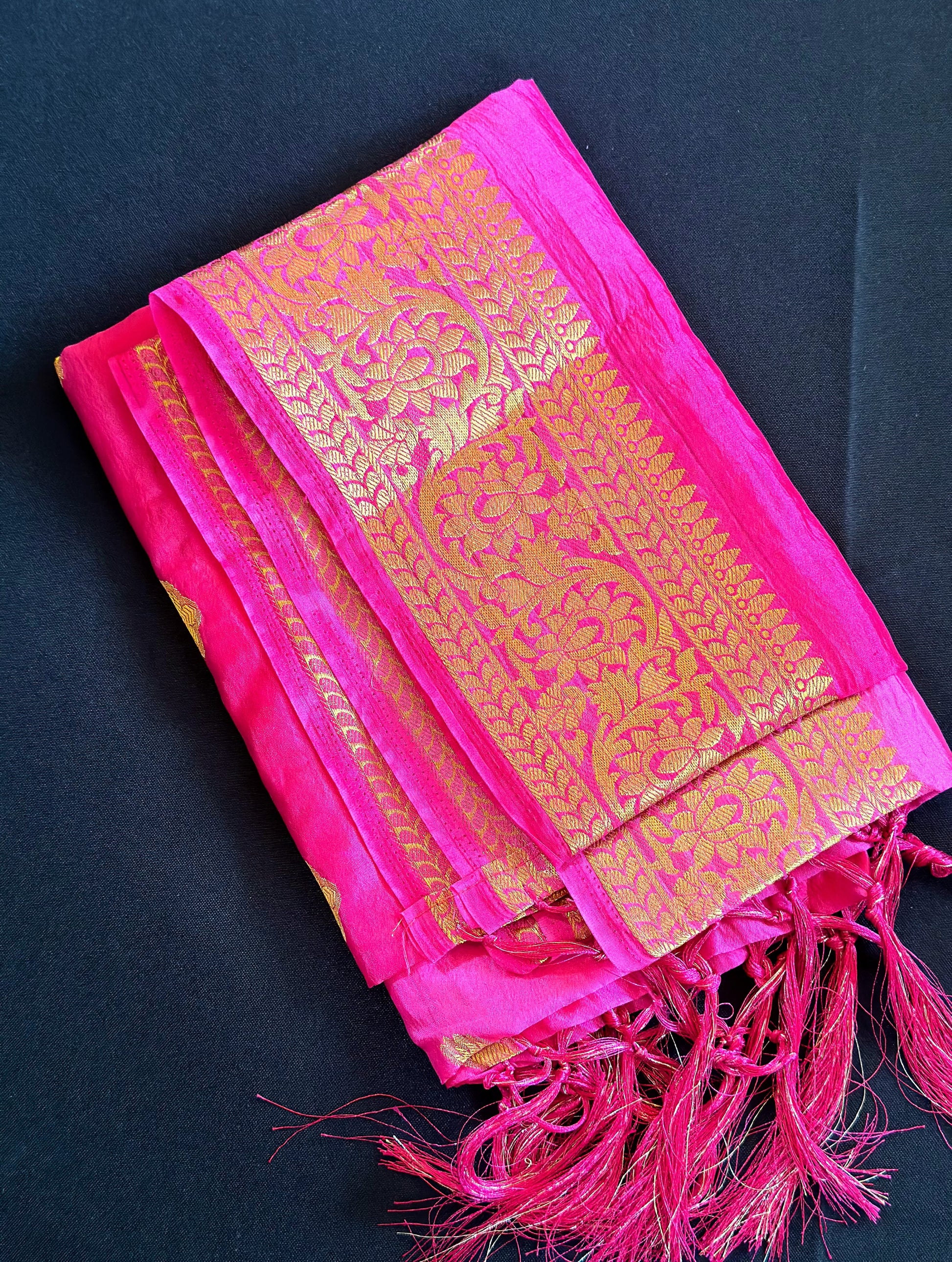 Women Banarasi Silk Dupatta - Craft Bazaar