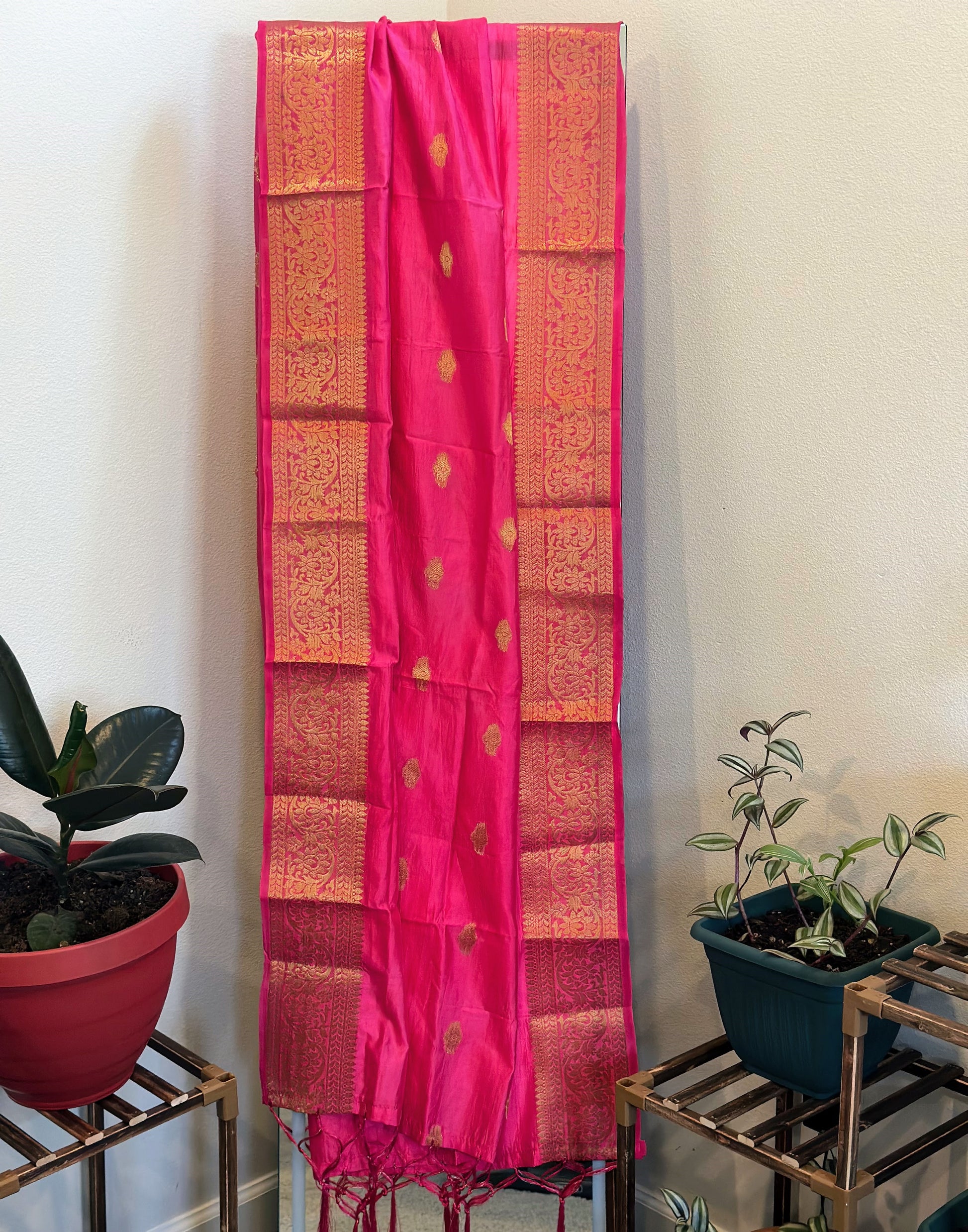 Women Banarasi Silk Dupatta - Craft Bazaar