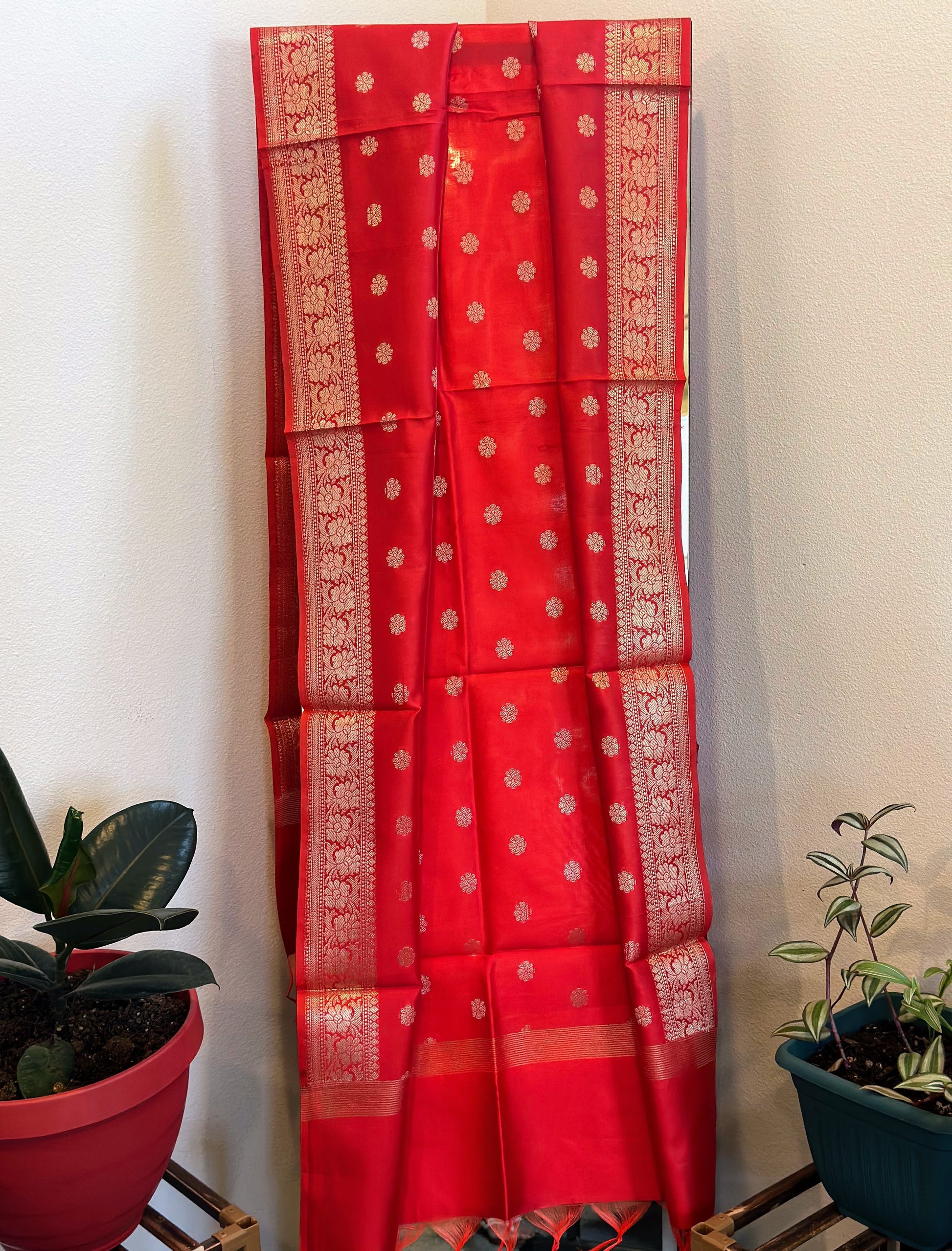 Women Banarasi Silk Dupatta - Craft Bazaar
