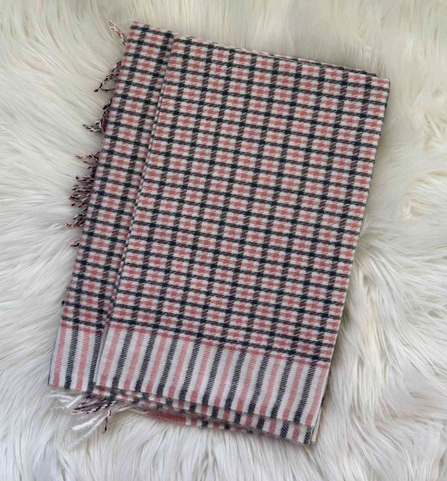 Unisex 100 % Ladakhi Woolen Cashmere Scarf - Craft Bazaar