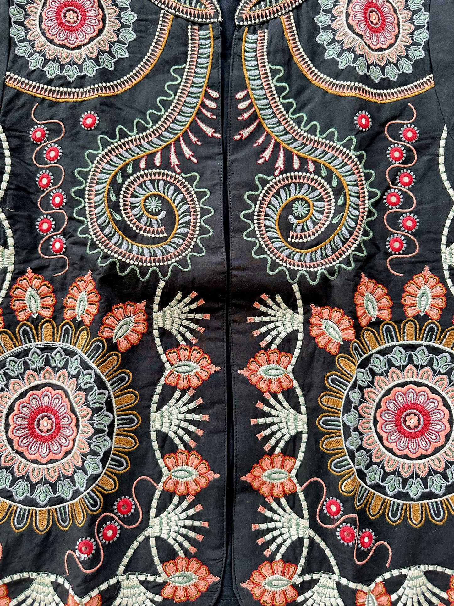 Embroidered Full Sleeves Cotton Coat