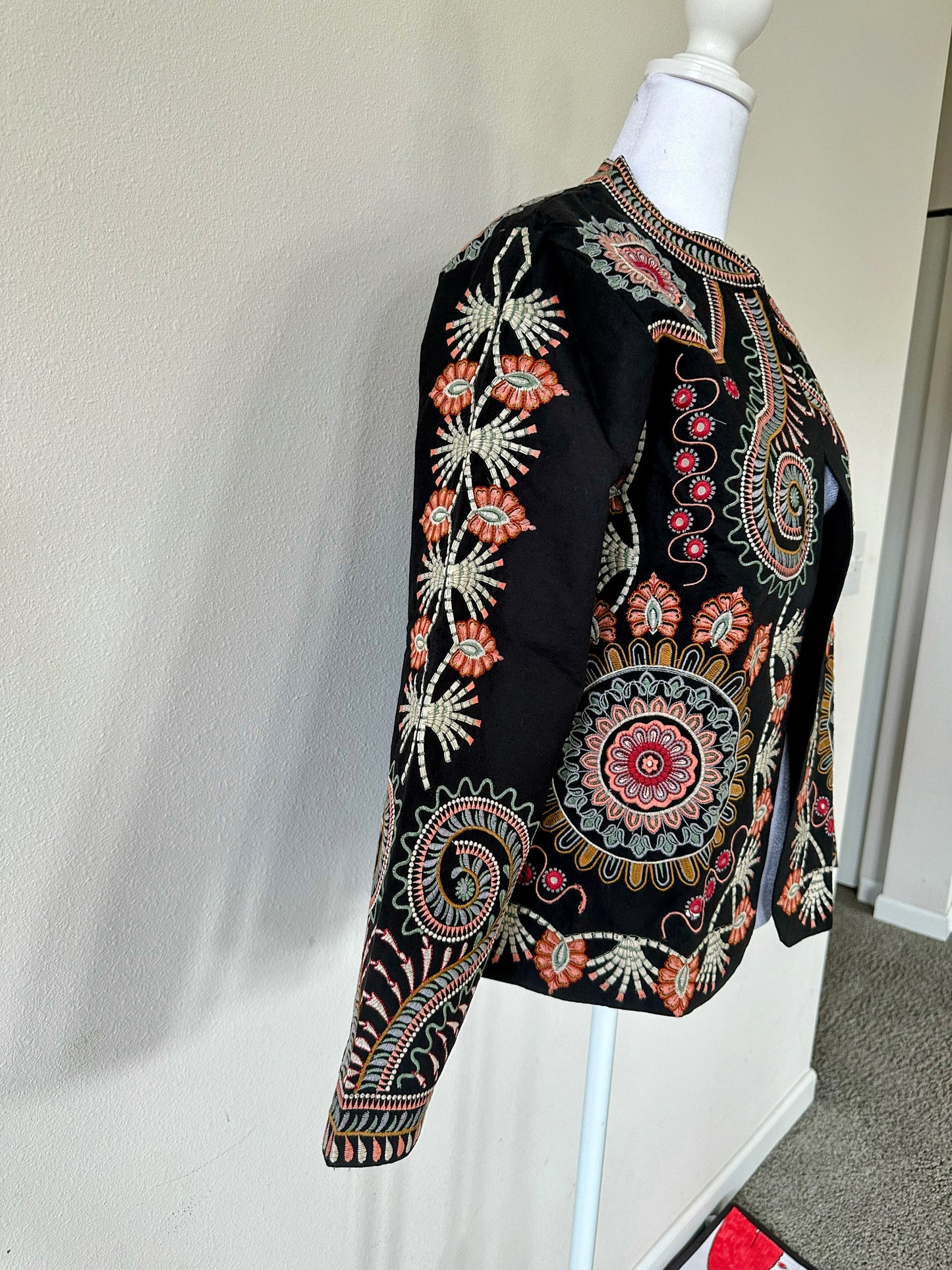 Embroidered Full Sleeves Cotton Coat