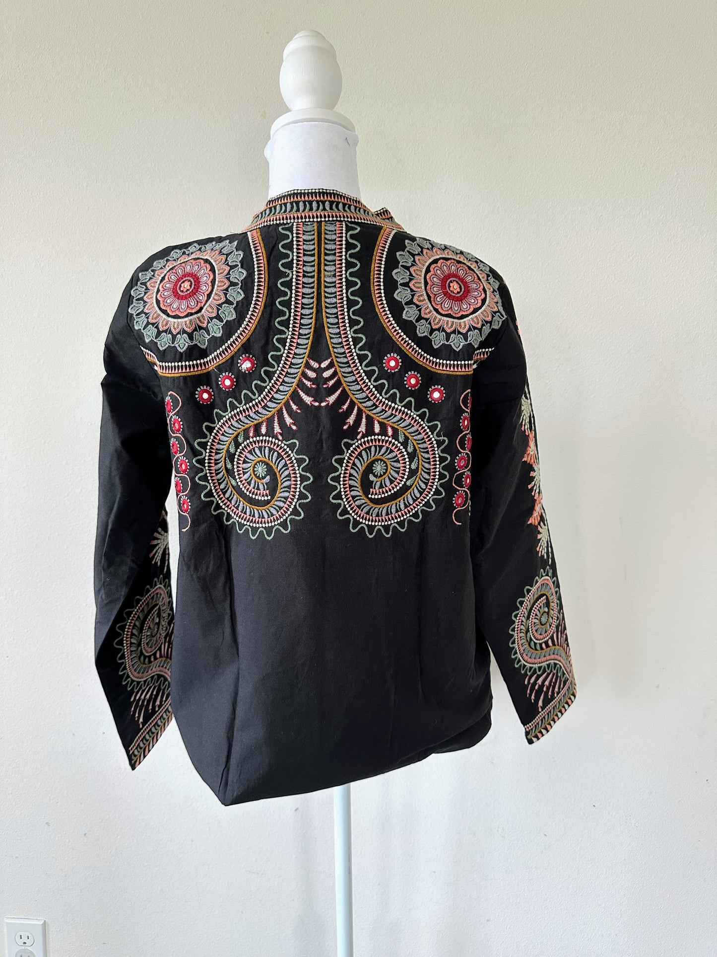 Embroidered Full Sleeves Cotton Coat