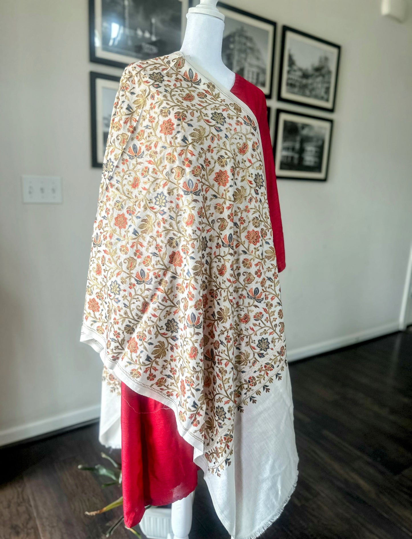 Luxury Pashmina Indian Wedding Scarf, Ethical Gift, Warm Winter Stole | White Scarf