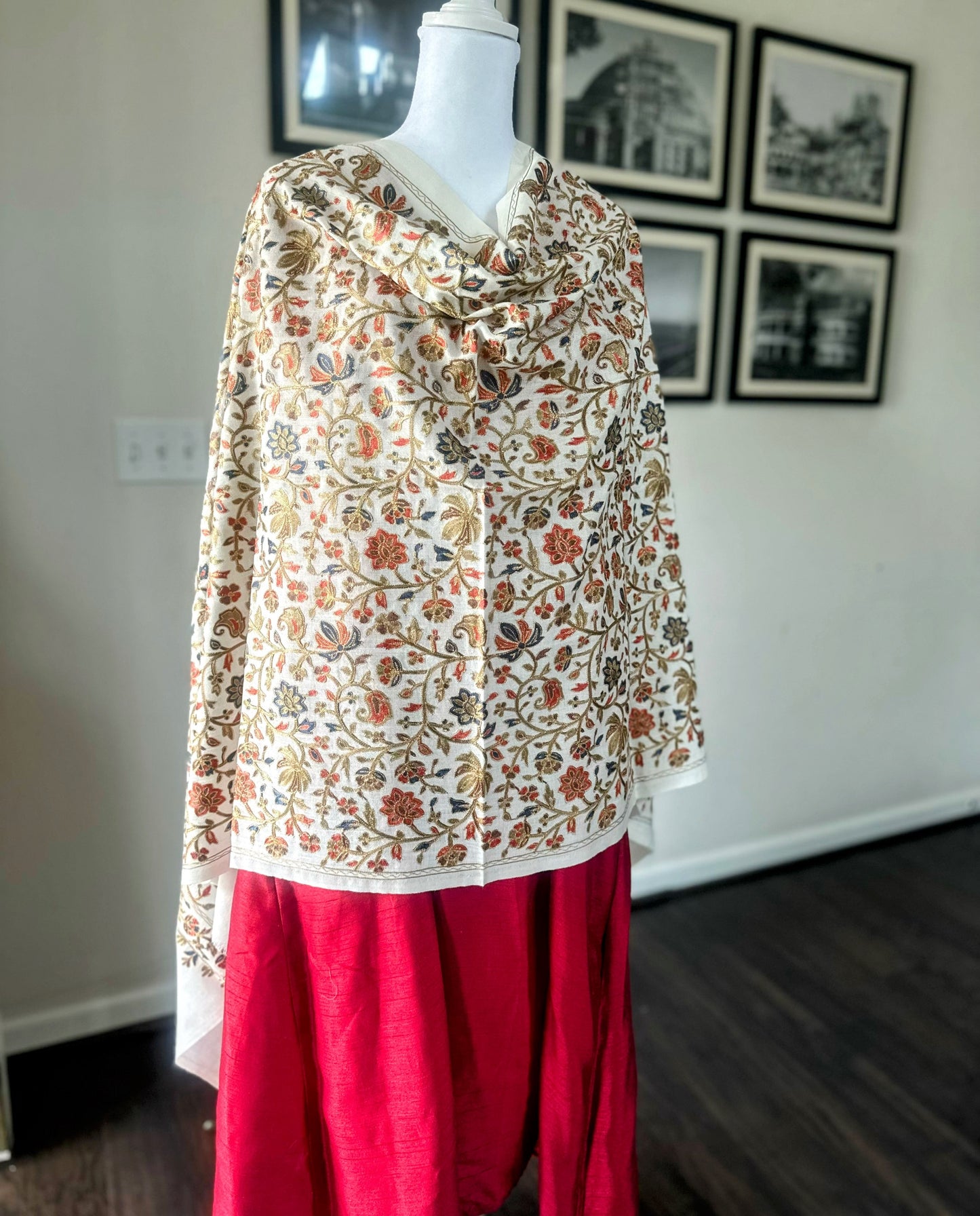 Luxury Pashmina Indian Wedding Scarf, Ethical Gift, Warm Winter Stole | White Scarf
