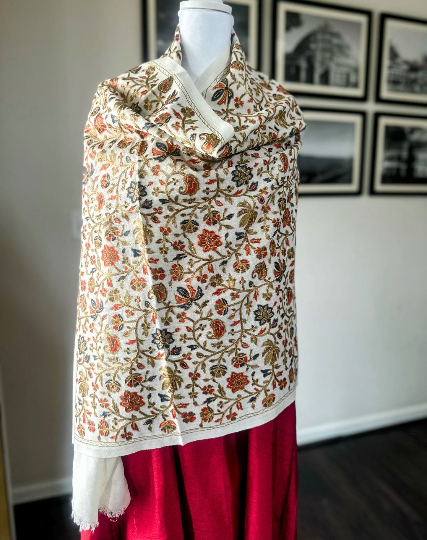 Luxury Pashmina Indian Wedding Scarf, Ethical Gift, Warm Winter Stole | White Scarf