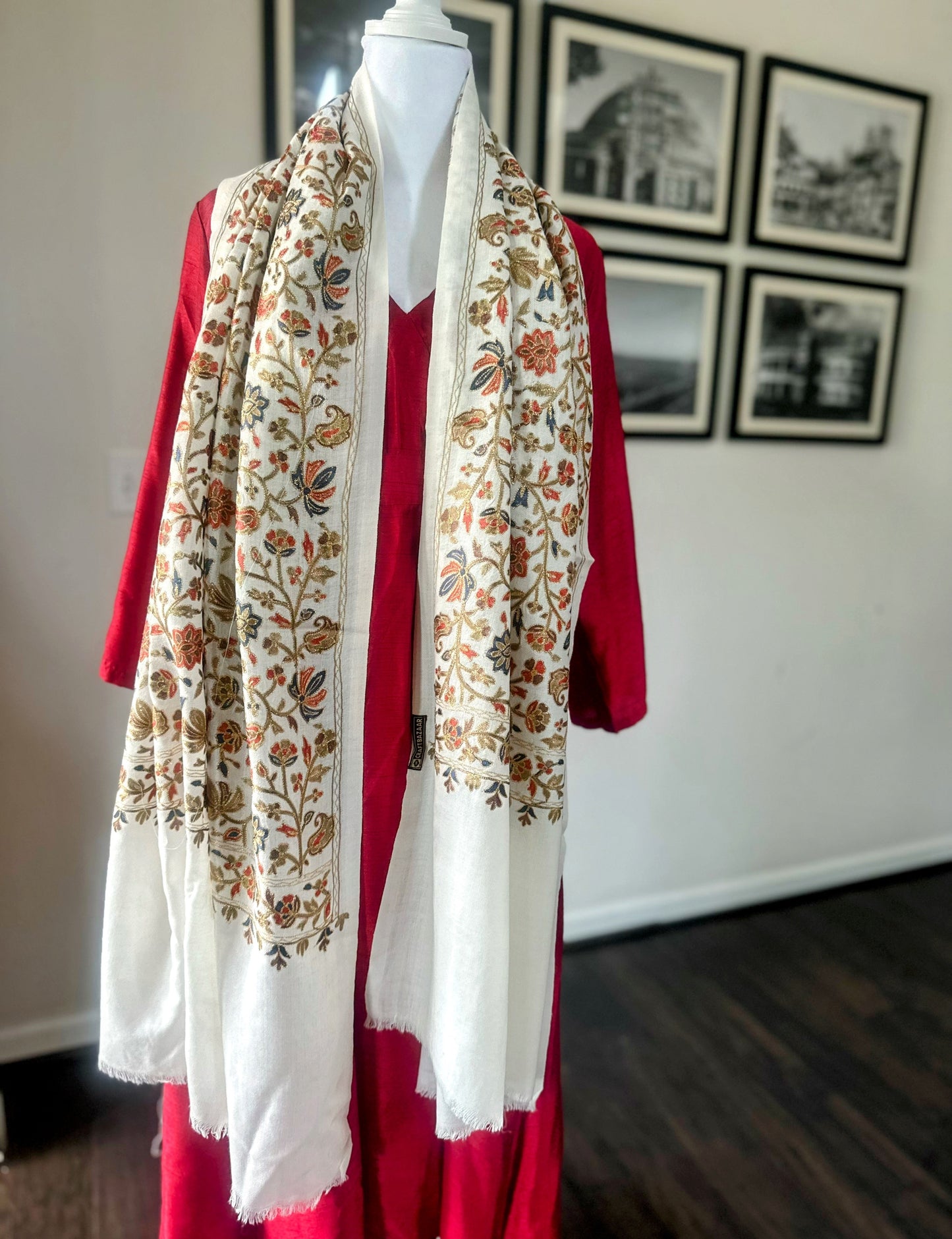 Luxury Pashmina Indian Wedding Scarf, Ethical Gift, Warm Winter Stole | White Scarf