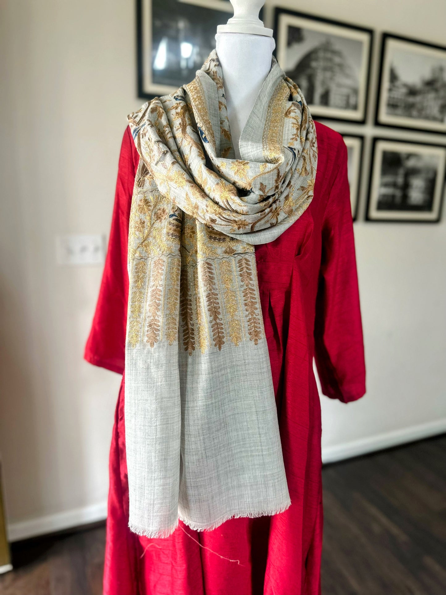 Luxury Pashmina Indian Wedding Scarf, Ethical Gift, Warm Winter Stole | Gray Scarf