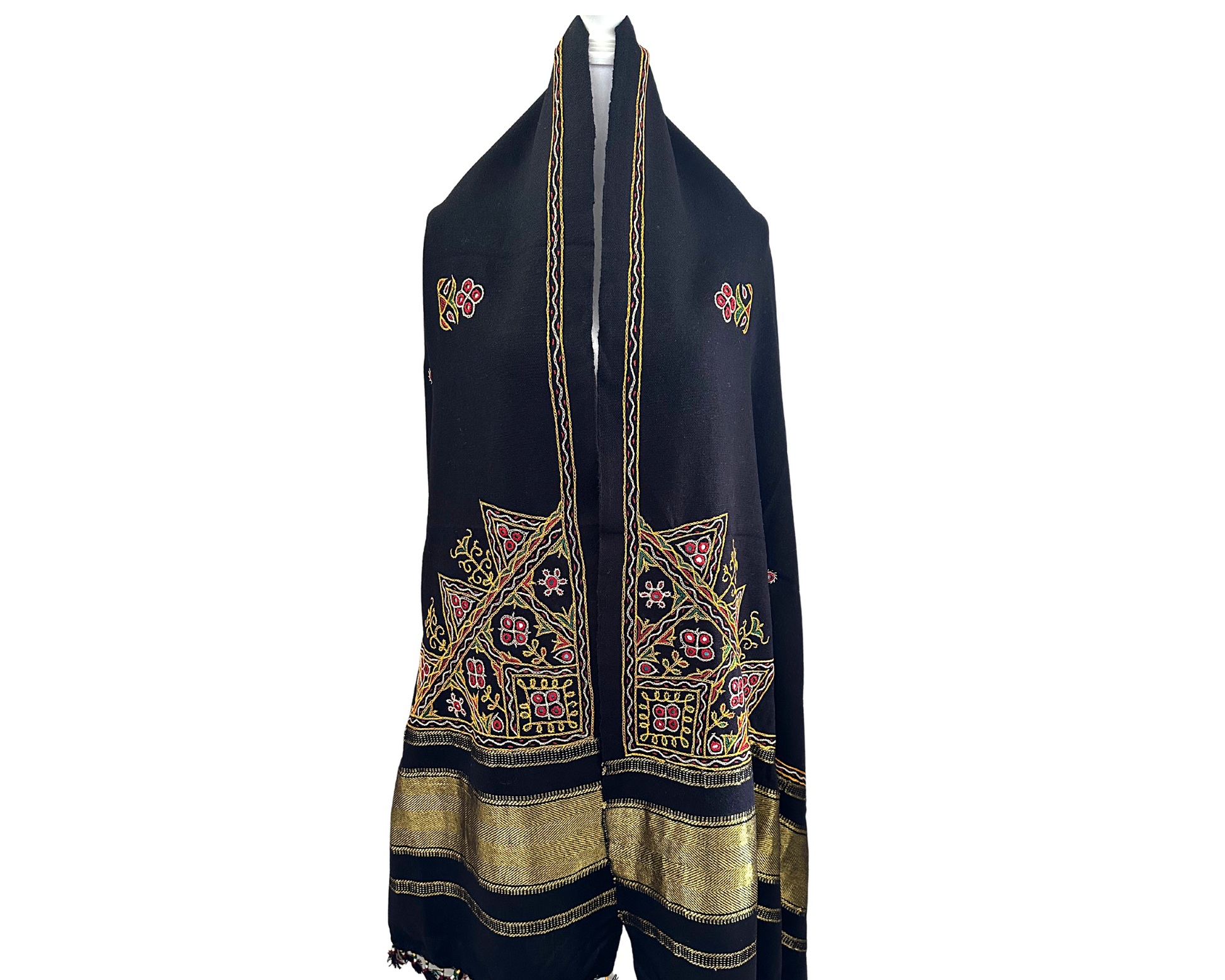 Kutch Embroidery Pure Wool Shawls - Craft Bazaar