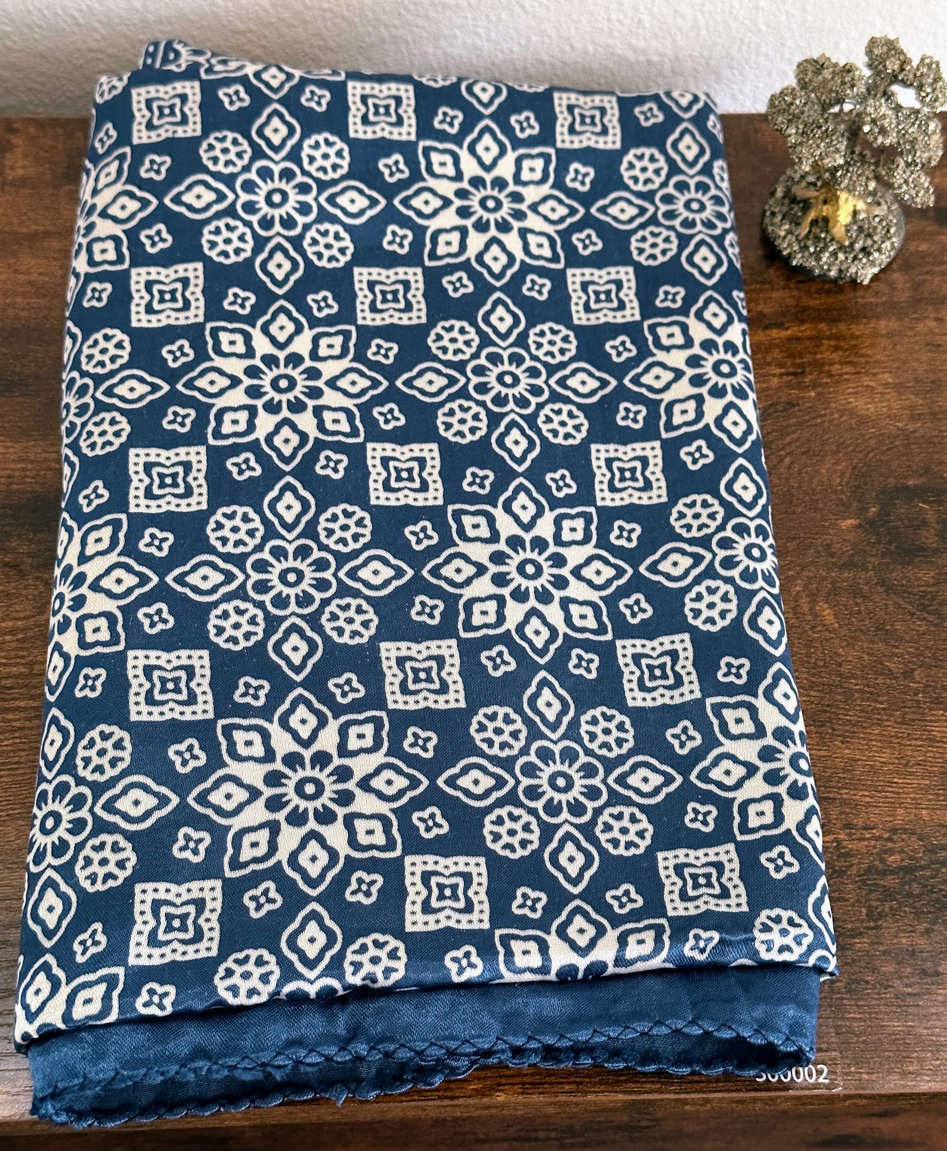 Mashru Silk Ajrakh Stole - Craft BAzaar