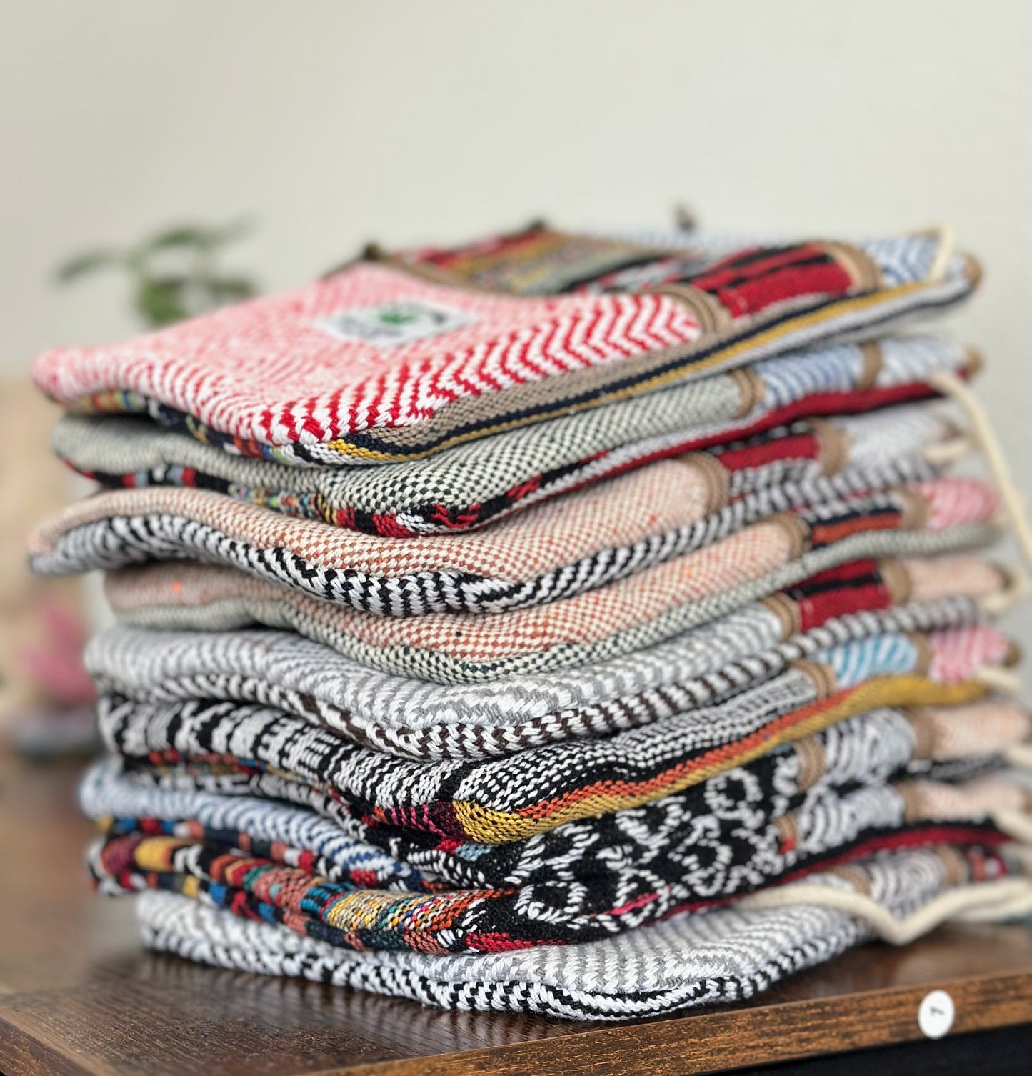 Hemp Mobile Crossbody Travel Pouch - Craft Bazaar