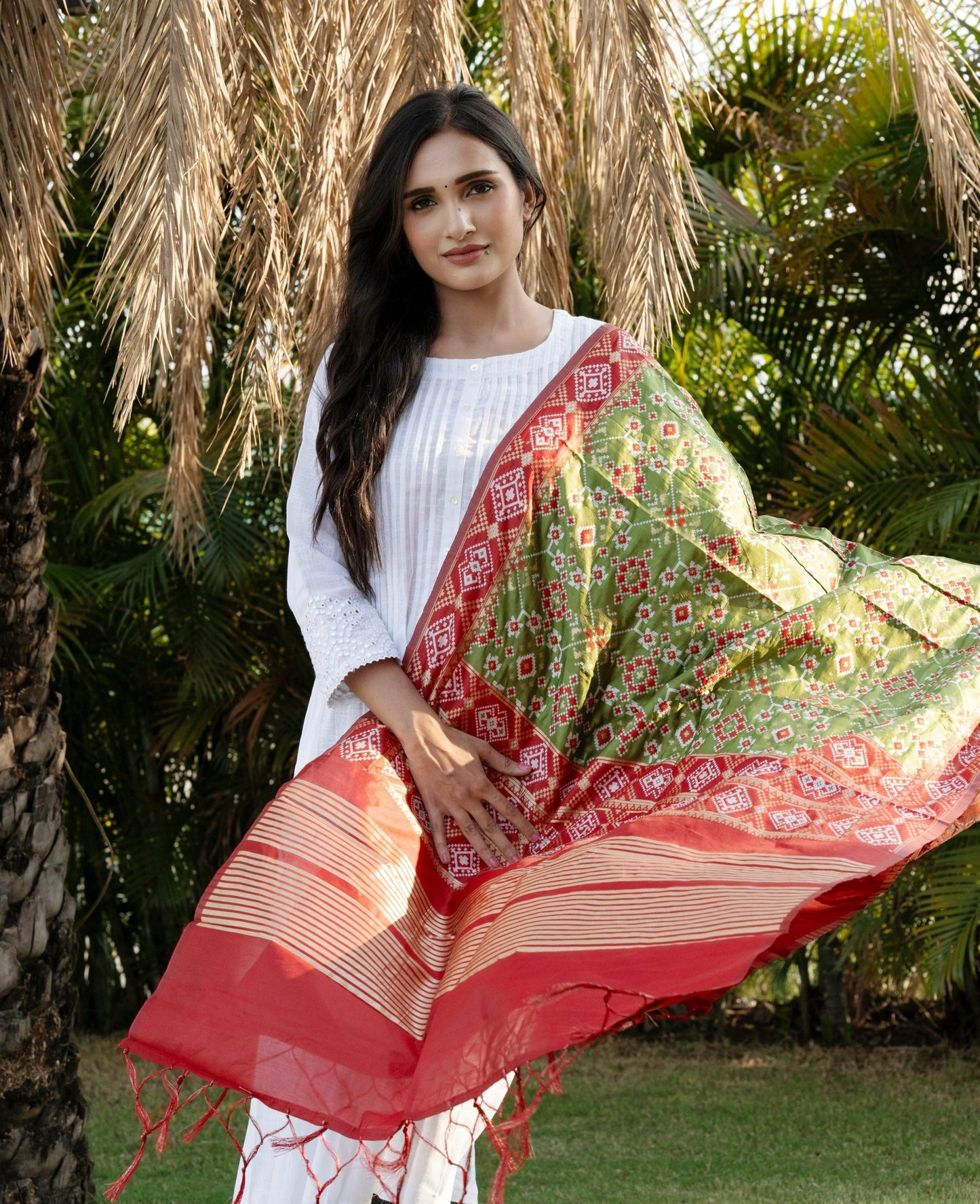 Traditional Silk Patola Dupatta [Green & Red]