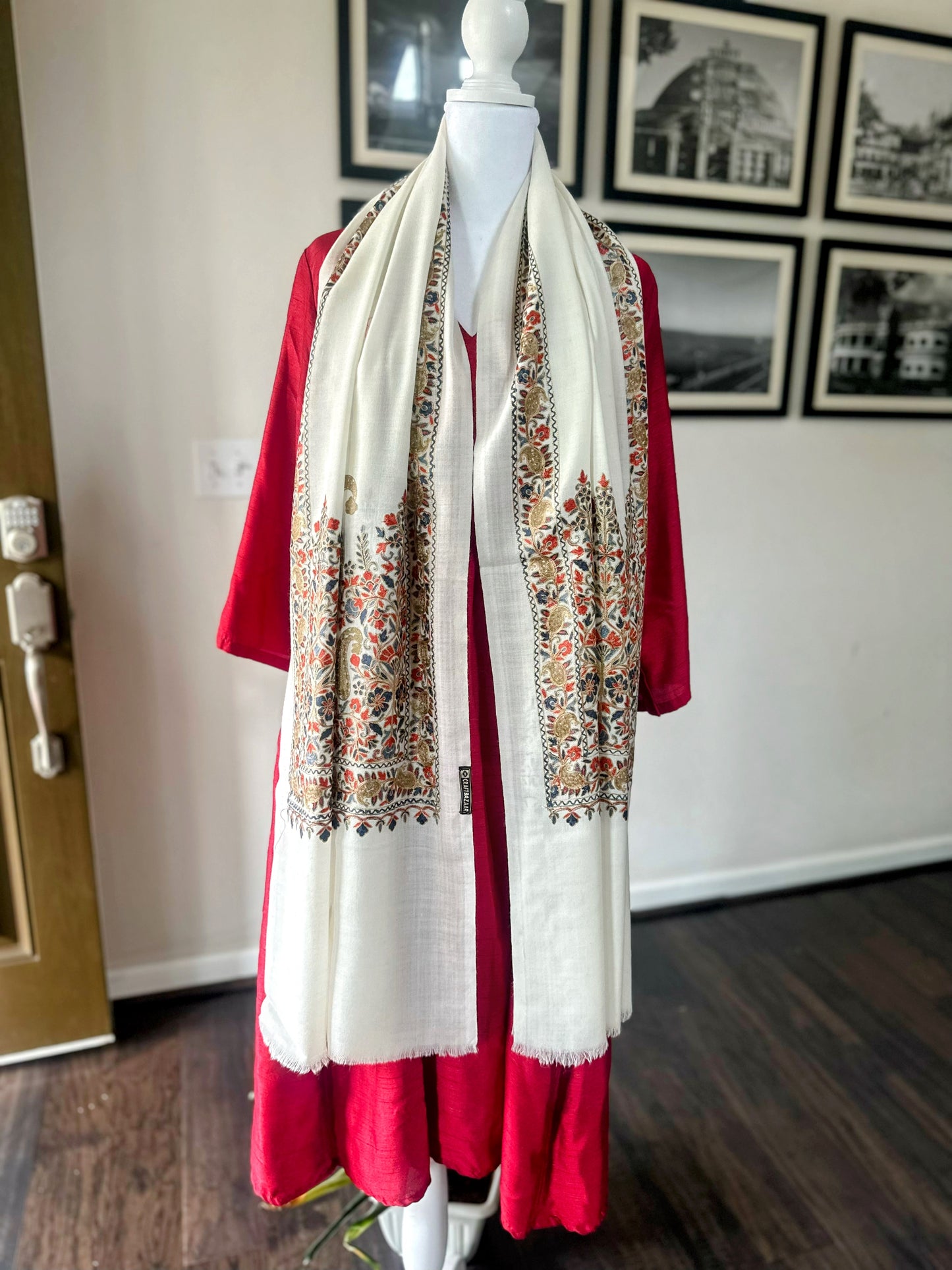 Luxury Pashmina Indian Wedding Scarf, Warm Winter Stole | Off-white Scarf