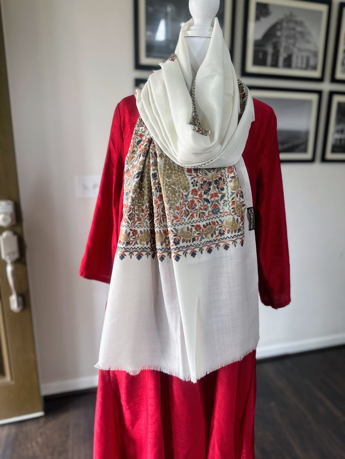 Luxury Pashmina Indian Wedding Scarf, Warm Winter Stole | Off-white Scarf