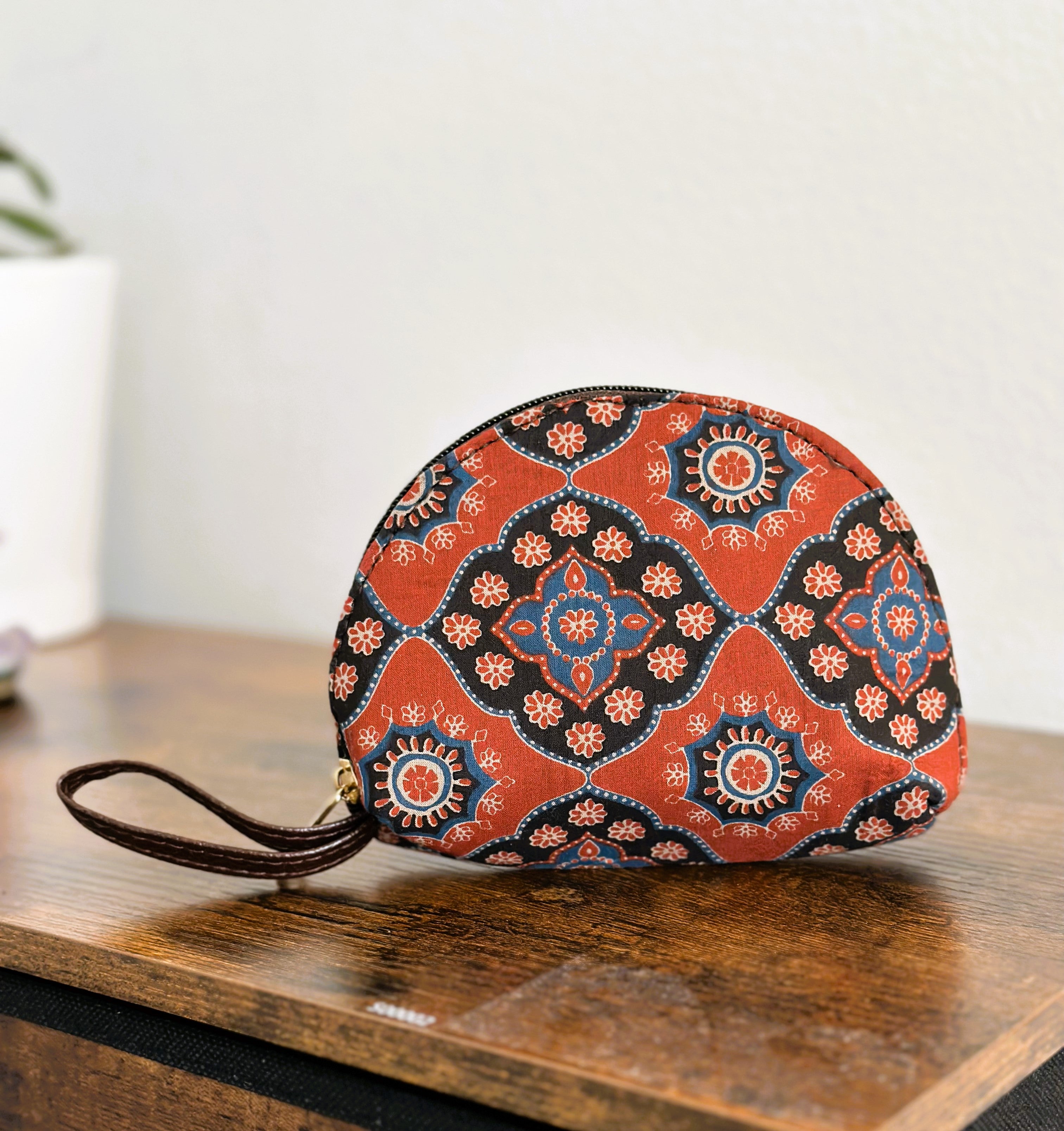 Buy Mini Pouch Bags Combo - Set of 3 Online | Doodle Monk