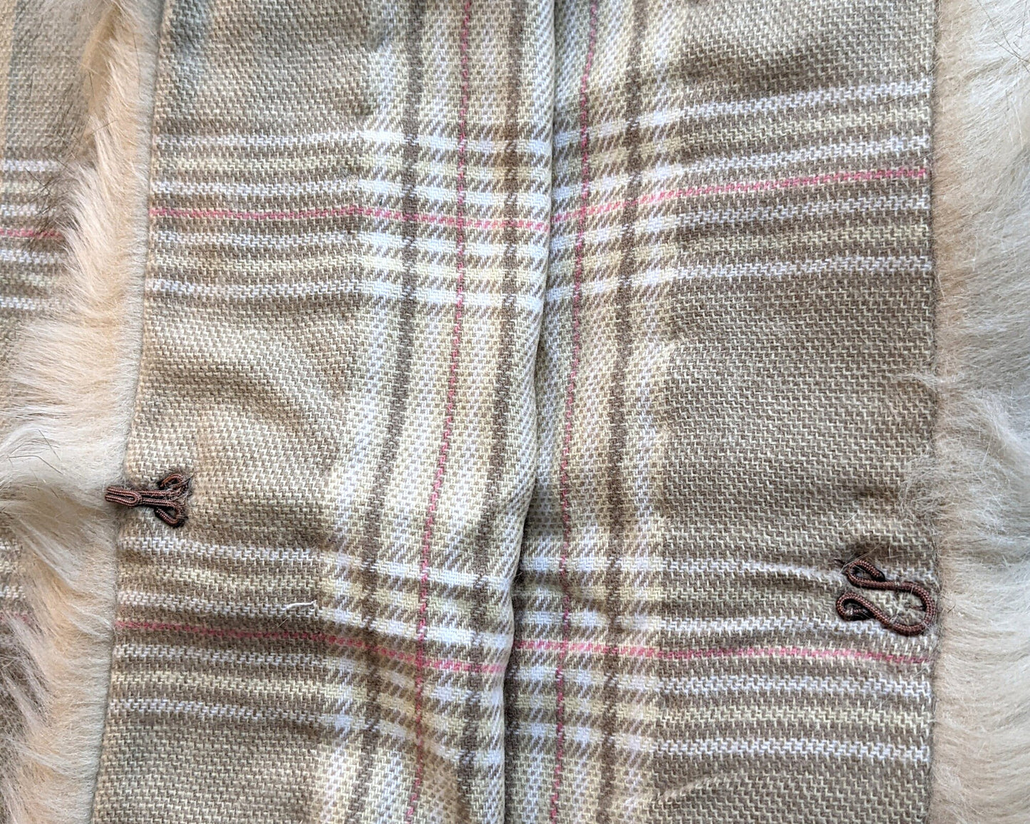 Plaid Blanket Style Pure Wool Fur Poncho. - Craft Bazaar