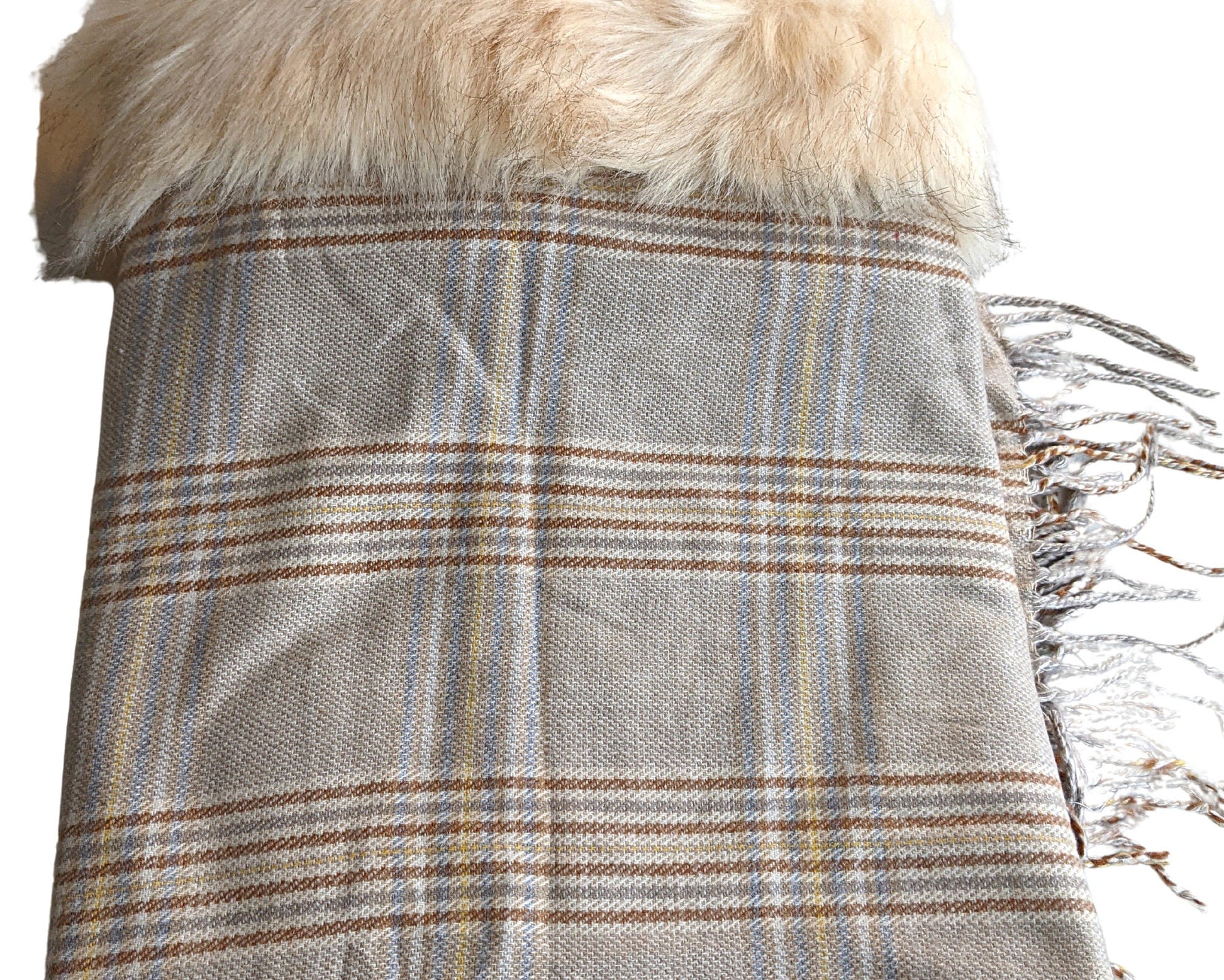 Plaid Blanket Style Pure Wool Fur Poncho. - Craft Bazaar